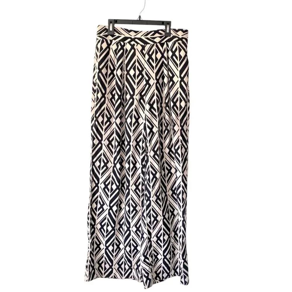 Banana Republic Pleated High Waist Wide Leg Black Cream Pants Nwot size 6